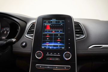 Voertuigafbeelding 8