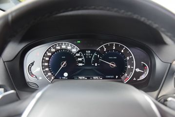 Voertuigafbeelding 12