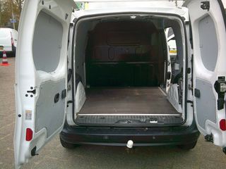 Voertuigafbeelding 18