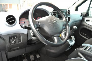 Voertuigafbeelding 10