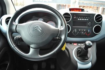 Voertuigafbeelding 9