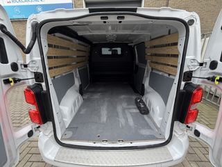 Voertuigafbeelding 13