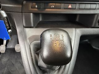 Voertuigafbeelding 38