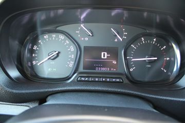 Voertuigafbeelding 14