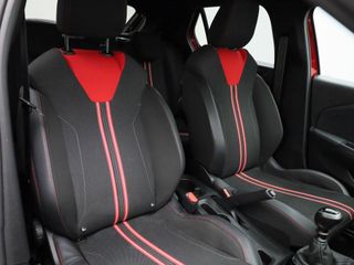 Voertuigafbeelding 28