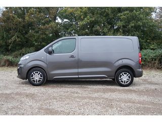 Voertuigafbeelding 11