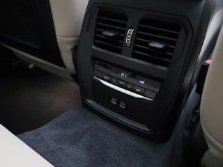 Voertuigafbeelding 44