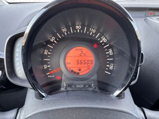 Voertuigafbeelding 16