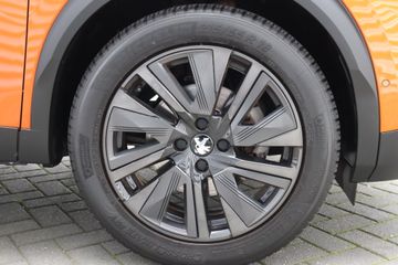 Voertuigafbeelding 16