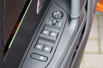 Voertuigafbeelding 22