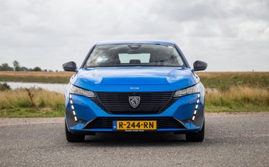 Voertuigafbeelding 8