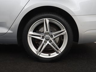 Voertuigafbeelding 30