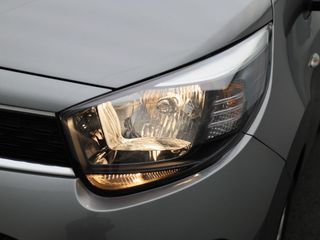 Voertuigafbeelding 12