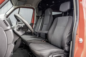 Voertuigafbeelding 13