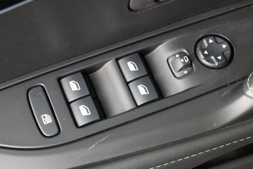 Voertuigafbeelding 17