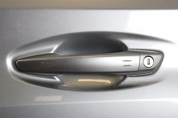 Voertuigafbeelding 8