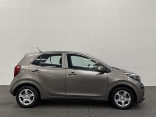 Voertuigafbeelding 4