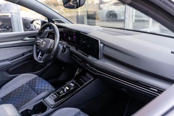 Voertuigafbeelding 16