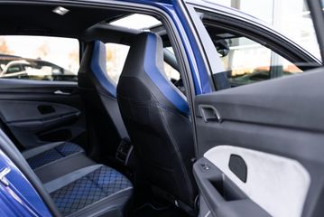 Voertuigafbeelding 23