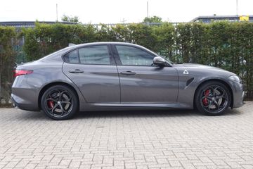 Voertuigafbeelding 17