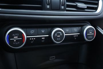 Voertuigafbeelding 38