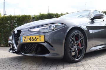 Voertuigafbeelding 4