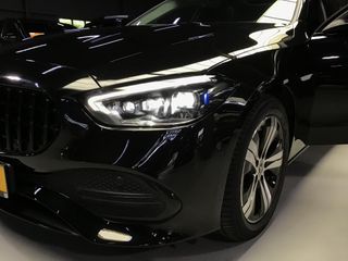 Voertuigafbeelding 9