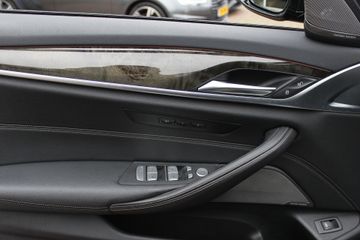 Voertuigafbeelding 35