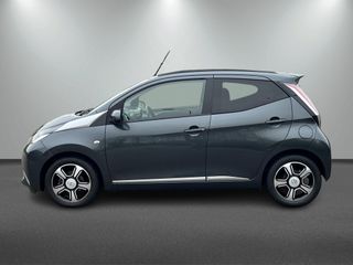 Voertuigafbeelding 3