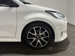 Voertuigafbeelding 9