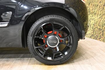 Voertuigafbeelding 13