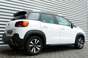 Voertuigafbeelding 6