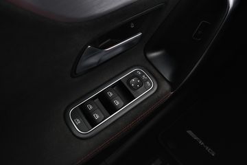 Voertuigafbeelding 21