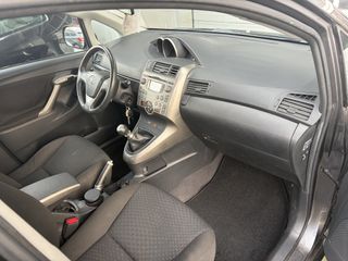 Voertuigafbeelding 8