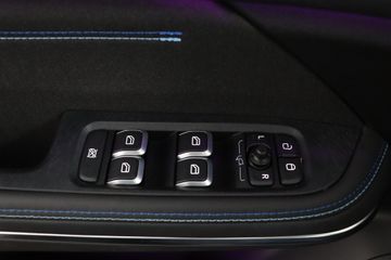 Voertuigafbeelding 35