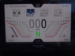 Voertuigafbeelding 35