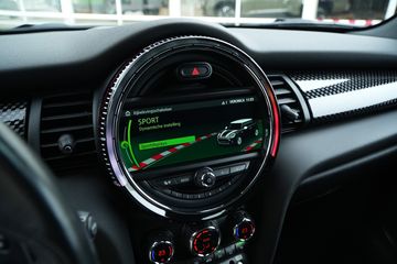 Voertuigafbeelding 13