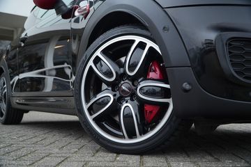 Voertuigafbeelding 17