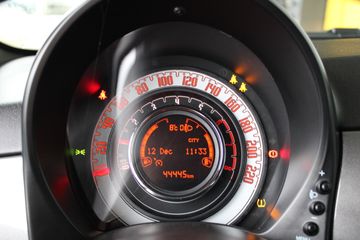 Voertuigafbeelding 5