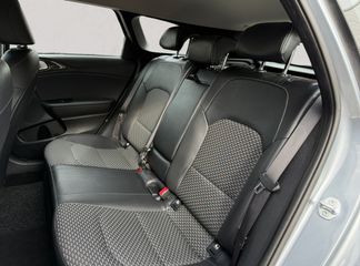 Voertuigafbeelding 32