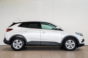 Voertuigafbeelding 5