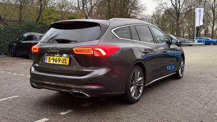 Voertuigafbeelding 3