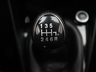 Voertuigafbeelding 15