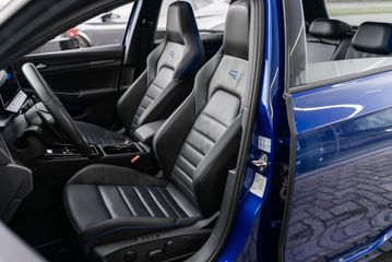 Voertuigafbeelding 37