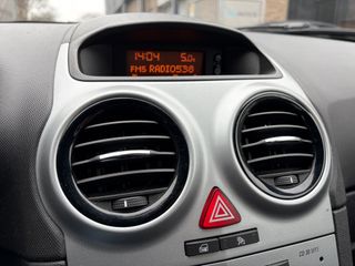 Voertuigafbeelding 16