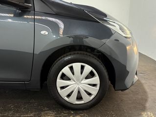 Voertuigafbeelding 9