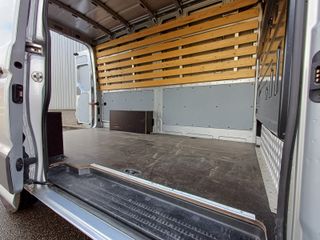 Voertuigafbeelding 9