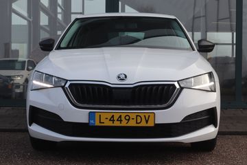 Voertuigafbeelding 6