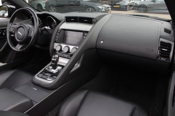 Voertuigafbeelding 12