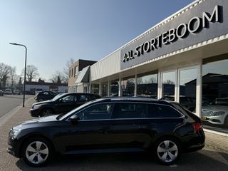 Voertuigafbeelding 12